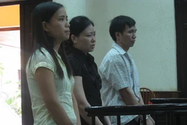 Bán thuốc giả, lĩnh án