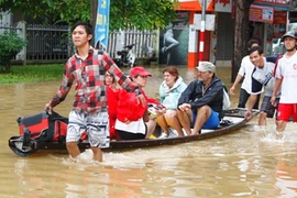 Miền Trung tiếp tục đón áp thấp nhiệt đới