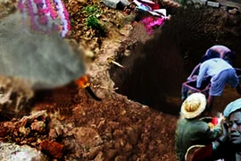 Nghề "đưa đón" cái chết