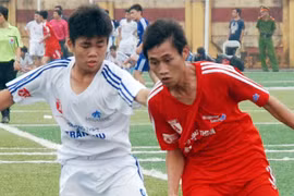 Những tấm vé đầu tiên 