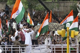 Ấn Độ: Tuyệt thực chống tham nhũng