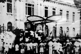 Bắc Bộ phủ trong ánh sáng mùa thu Cách mạng 