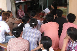 “Thánh sống” ở Hà Nam: Cân nhắc kỷ luật lãnh đạo xã 