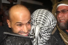 Israel trả tự do cho 550 tù nhân Palestine