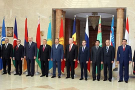 Người cầm lái vạch hướng