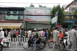 1 thanh niên bị sát hại, nhét xác vào hố ga thoát nước