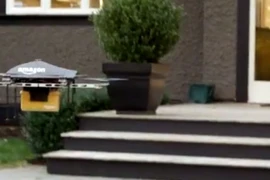 Máy bay giao hàng không người lái của Google