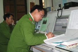  Nhật ký đường dây “nóng” 