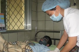 Tay chân miệng dễ nhầm với các bệnh khác