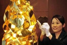 Cây thông Noel bằng vàng