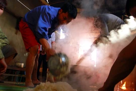 Men nồng Phiêng Luông