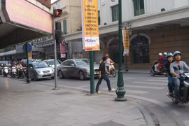 Hà Nội tổ chức phố đi bộ: Dân phố cổ gửi xe ở đâu?