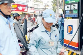 Tách nhỏ Petrolimex?