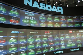 Nợ công “di căn”