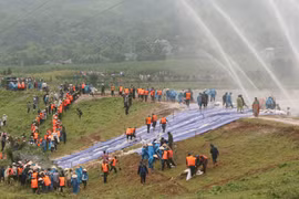 Diễn tập ứng cứu sự cố đập và sơ tán dân vùng hạ du 