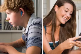 Nắm chuôi “những con dao hai lưỡi”