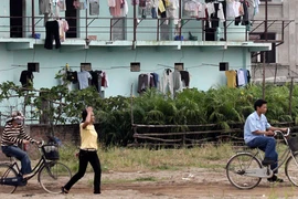 Thành lập các tổ công nhân tự quản