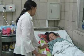 Nhiều người mất tiếng, khàn giọng do trời lạnh