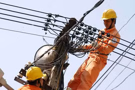 Bất ngờ tăng giá điện
