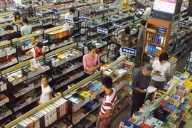 Hà Nội… sách