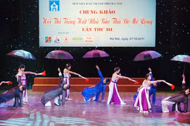 Tấm lòng nghệ thuật của các nhà báo