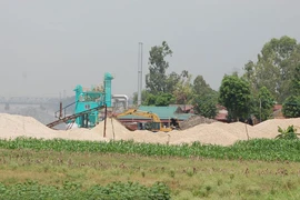 Sẽ xử lý dứt điểm các trạm trộn bê tông không phép