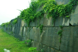 Đã tìm ra công trường khai thác đá xây thành Hồ