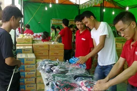 Để người Việt “ưu tiên” hàng Việt