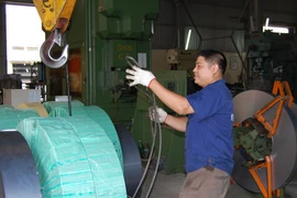 Dùng hàng Việt: Tiết kiệm hàng nghìn tỷ đồng