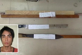 Va chạm giao thông, dùng dao tông “giải quyết”