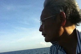 “Câu chuyện nhỏ trên biển lớn”