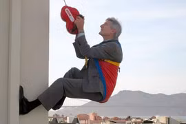 “Hạ cánh” an toàn từ cao ốc