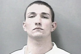 Mỹ phá âm mưu khủng bố căn cứ quân sự