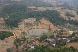 Nơi tiếng khèn môi réo rắt