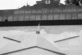 Khánh thành Tượng đài Chiến thắng