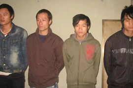 Tụ tập chơi đêm, gây án mạng