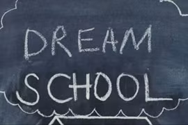 Học sinh lớp một 78 tuổi