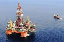 Trung Quốc dịch chuyển giàn khoan Hải Dương 981