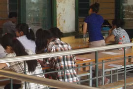 Chính phủ chỉ đạo Bộ GD-ĐT rà soát quy định về dạy thêm