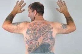 Xăm hình tàu Titanic