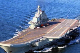 Tàu sân bay mới Trung Quốc có thể chở được máy bay tàng hình J-20