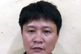 Cay đắng vì bị "bỏ rơi", gã đàn ông mua xăng đốt người tình