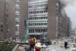 Nauy bị tấn công kép, ít nhất 100 người thiệt mạng