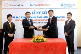 Bảo hiểm Hanwha Life bắt tay Ngân hàng Woori Bank Việt Nam