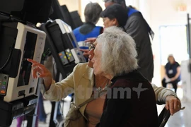 Những hình ảnh đầu tiên về cuộc tổng tuyển cử Mỹ