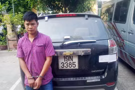 Bỏ mặc vợ sắp đẻ, “đập đá” với bạn gái trong nhà nghỉ 