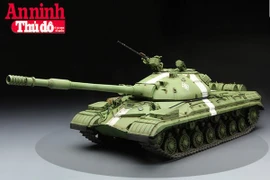 [Infographic] T-10 'Lô cốt di động' đáng sợ của Liên Xô