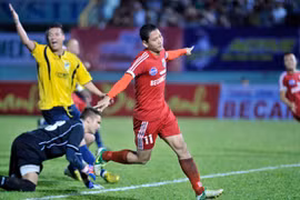 Bình Dương đại thắng trong ngày khai màn BTV Cup 2013