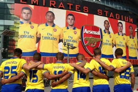 Arsenal công bố 24 “Pháo thủ” cho chuyến du đấu tại Việt Nam