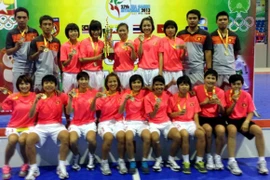 Đánh bại Thái Lan, tuyển nữ Futsal VN vô địch giải tiền SEA Games 27